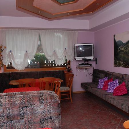 Albergo Ginevra Roncone Экстерьер фото