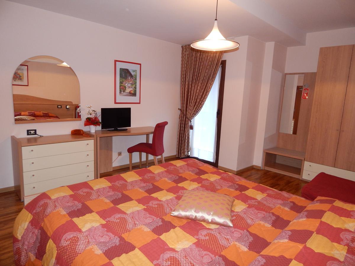 Albergo Ginevra Roncone Экстерьер фото