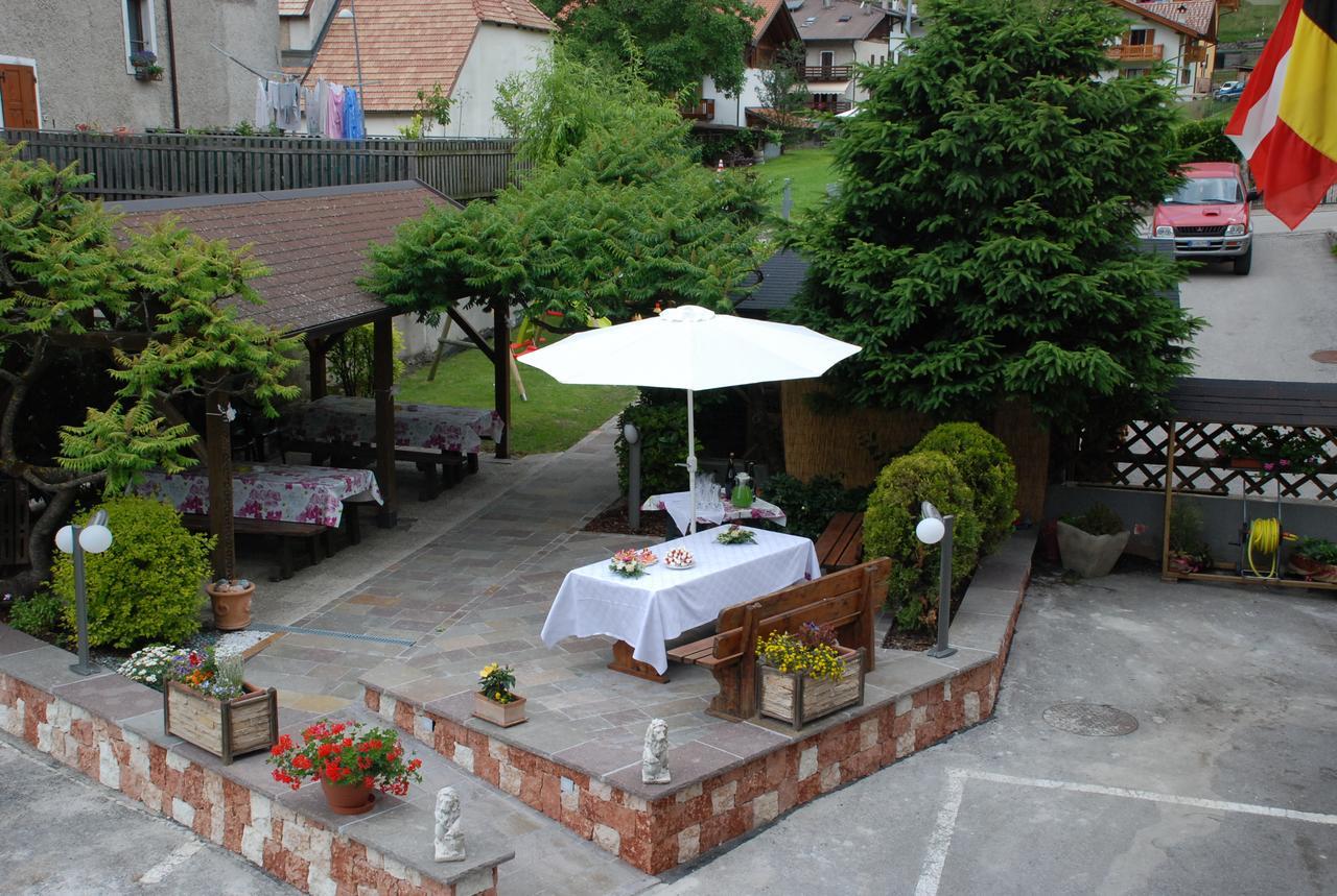 Albergo Ginevra Roncone Экстерьер фото