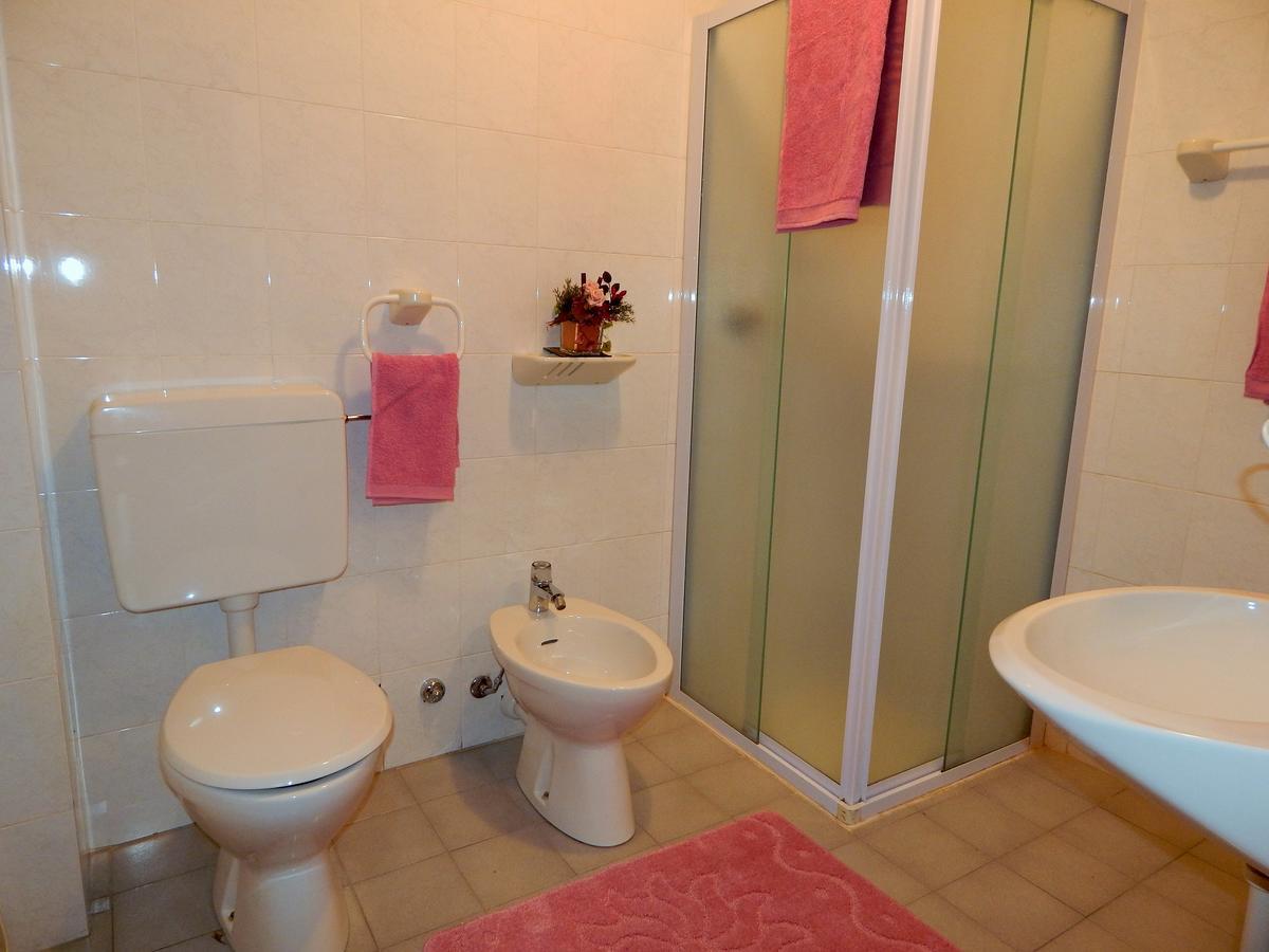 Albergo Ginevra Roncone Экстерьер фото